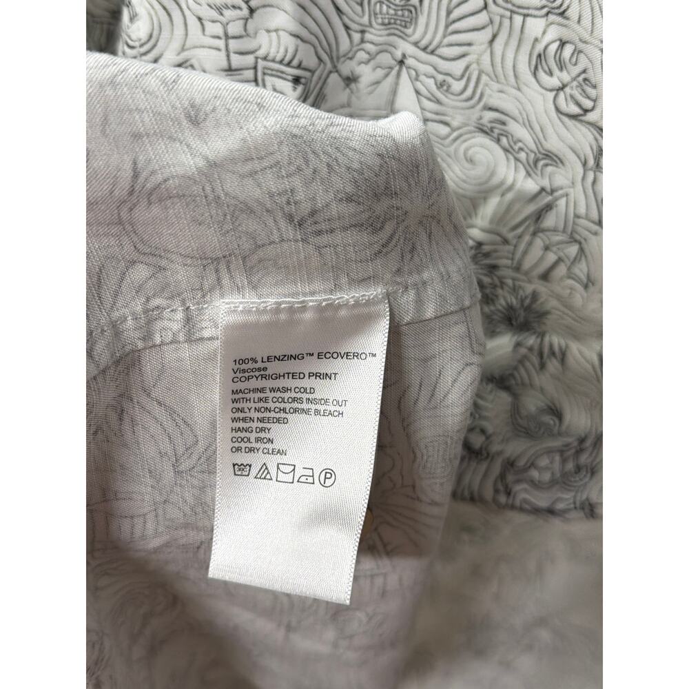 Tommy Bahama Veracruz Cay Coastal Button Up Shirt Men’s M - Picture 7 of 7